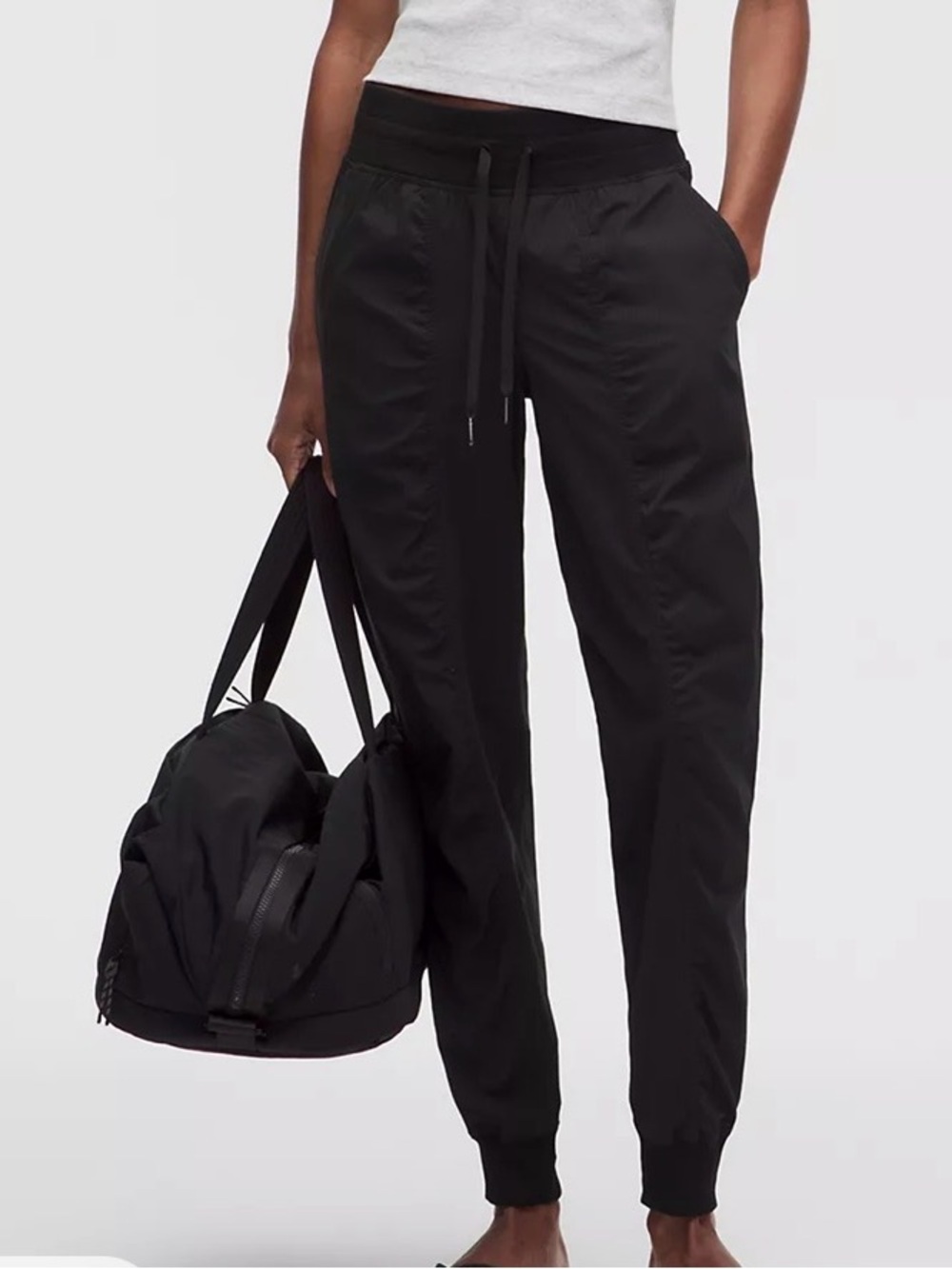 Lululemon dance studio jogger
